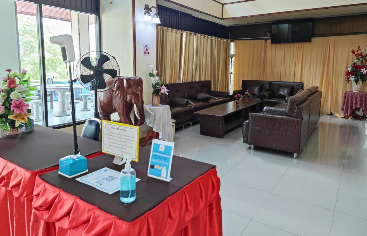 Toh Buk Seng Ayutthaya Hotel Ngoại thất bức ảnh