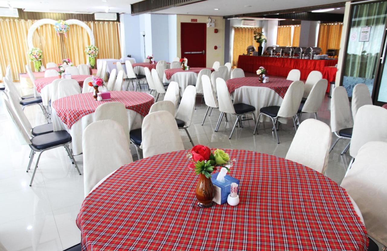 Toh Buk Seng Ayutthaya Hotel Ngoại thất bức ảnh