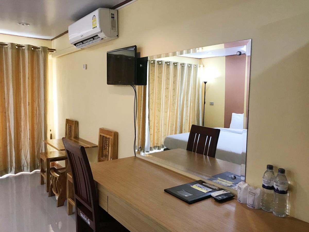 Toh Buk Seng Ayutthaya Hotel Ngoại thất bức ảnh