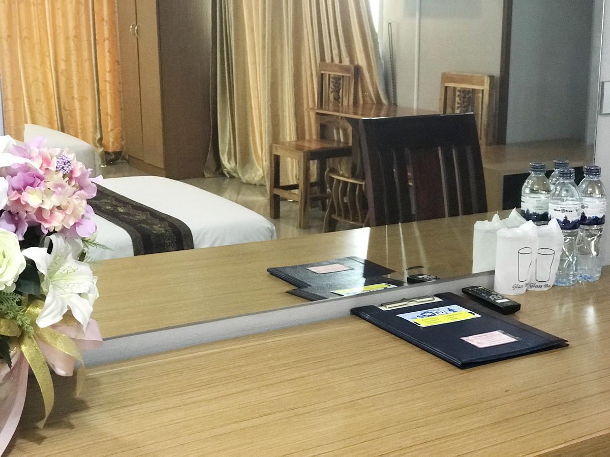 Toh Buk Seng Ayutthaya Hotel Ngoại thất bức ảnh