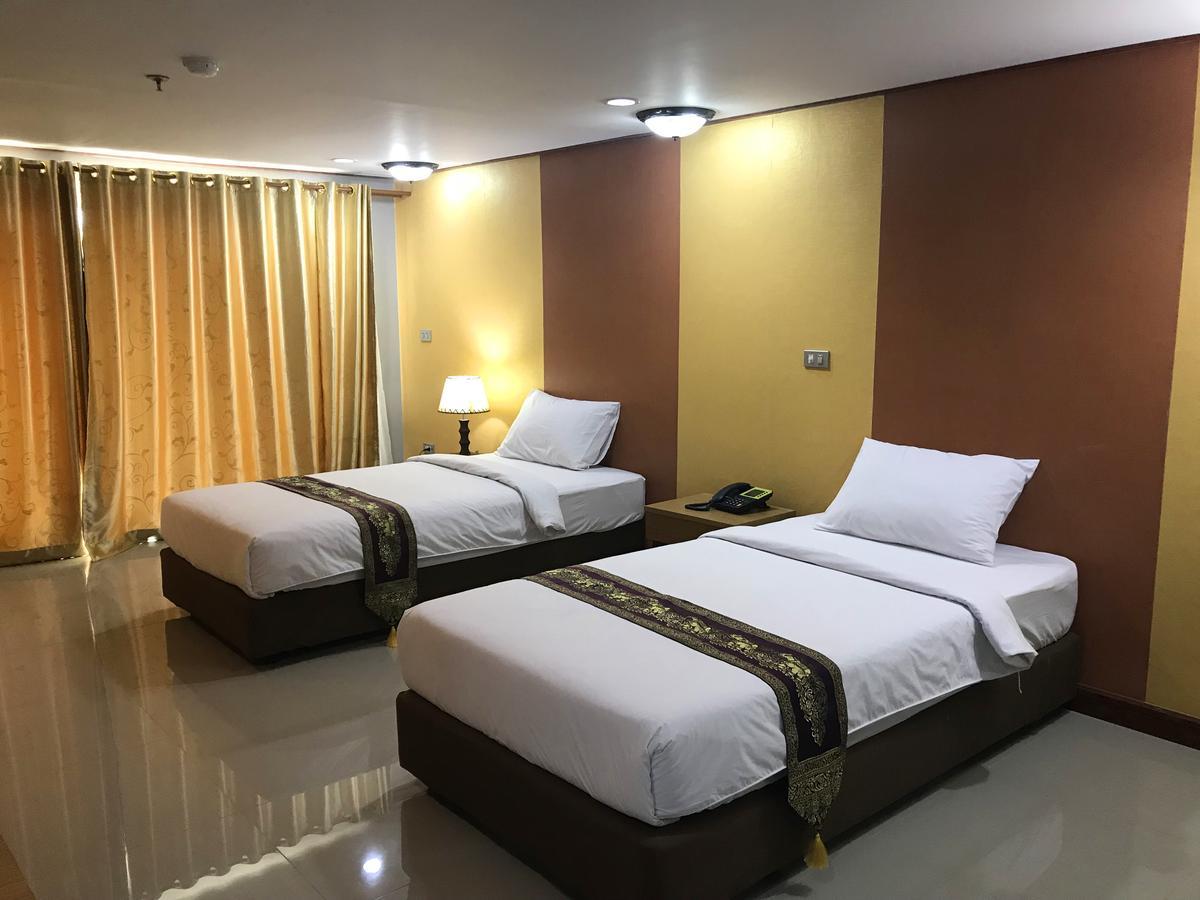 Toh Buk Seng Ayutthaya Hotel Ngoại thất bức ảnh
